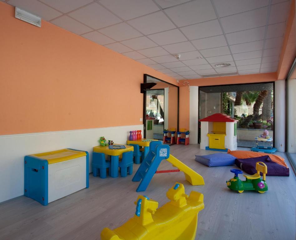 Residence Le Dune Club Varigotti Extérieur photo