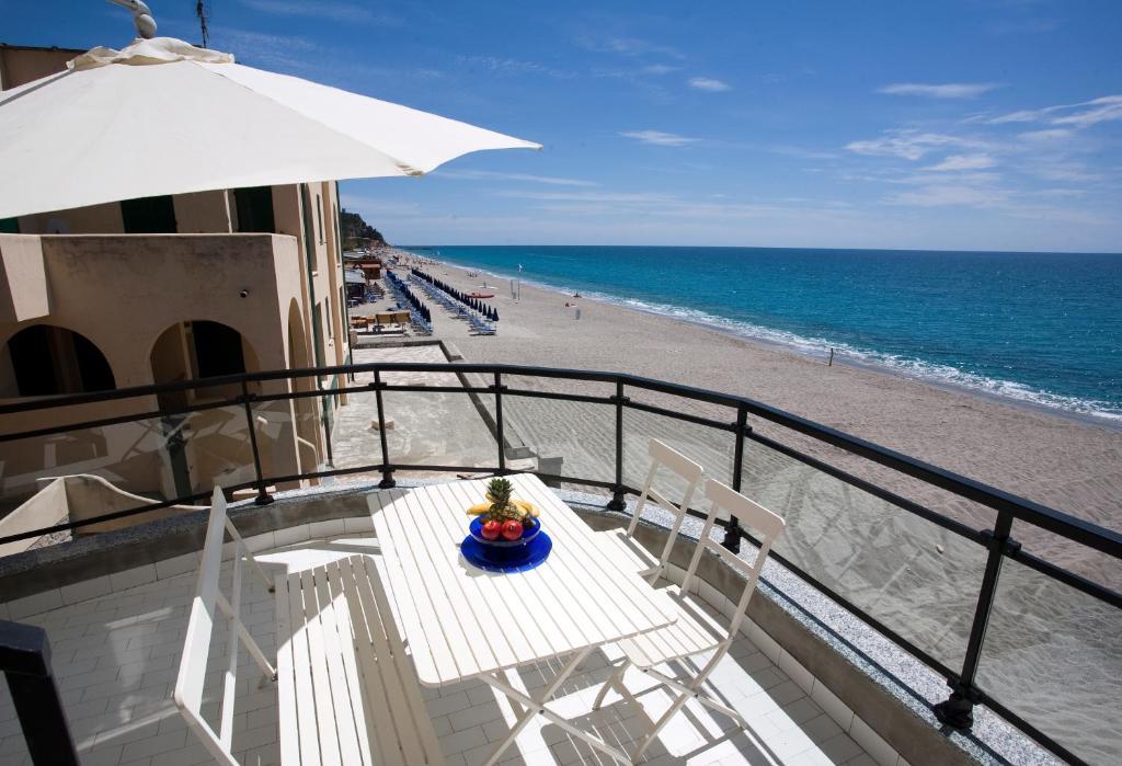 Residence Le Dune Club Varigotti Chambre photo